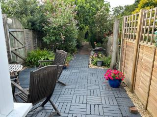 two bedroom south down cottage - Storrington - 4