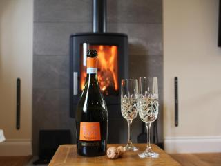 Blake Hall - Bowes - 4