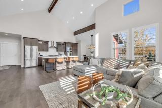 Modern Park City Retreat with Private Hot Tub - Park City - 4