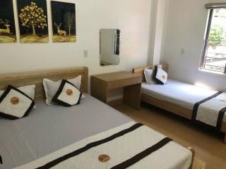 Hungsen Homestay & Restaurant Cát Bà - 2