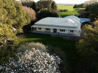 Romney Lane Homestead - - 6