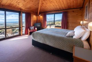 Skotel Alpine Resort - Whakapapa Village - 4
