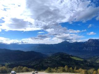 2 Pièces avec Balcon et Vue Chartreuse - FR-1-771-40 - 6