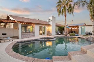 Vibrant Mesa Oasis, Pool, Spa, Game Room - Mesa - 0