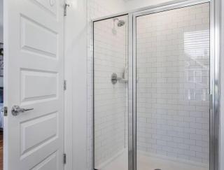 Luxe Penthouse in Old Town Manchester with Views! - Richmond - 4