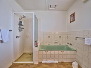 Warraburra Beach Shack, Rosebud - 2 bedrooms - plus your own private Beach box! - Rosebud - 7