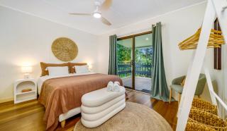 Lorraine's Beach house - 3 mins walk to beach - New Brighton - 1