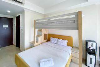 Comfort and Modern Studio Apartment at Menteng Park By Travelio - Jacarta - 4