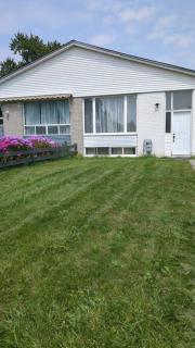 Whole House Fair Price Great Amenities - Richmond Hill - 0
