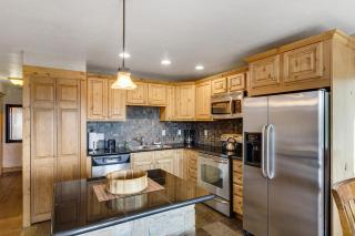 Yampa View 101 condo - 2