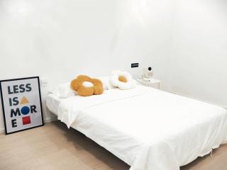 Fivehouse Silom2 soi11 City heart Silom BTS 7min - 8