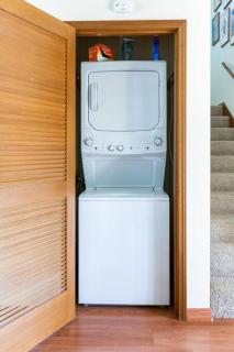 Cannon Beach Condo Ocean Views ! Close to Beach! - Cannon Beach - 7