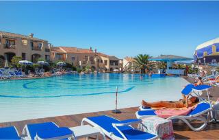 Gorgeous Apartment In Punta Su Turrione - 0