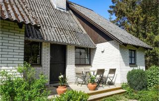 Amazing Home In Nexø With Kitchen - Neksø - 4