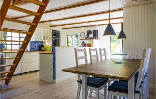Amazing Home In Nexø With Kitchen - Neksø - 6