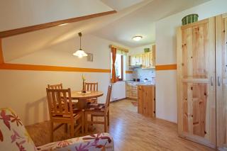 Apartments Organic Tourist Farm Gradišnik - Prevalje - 4