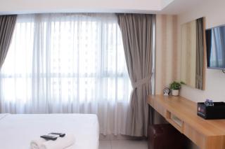 Warm and Homey Studio Apartment at Springlake Summarecon Bekasi By Travelio - 3
