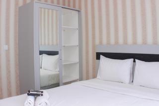 Warm and Homey Studio Apartment at Springlake Summarecon Bekasi By Travelio - Bekasi - 9