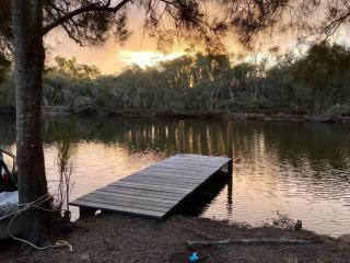 Blue Haven Gypsy Paradise - 3 bedroom cosy waterfront cottage on Central Coast - Wyee - 4
