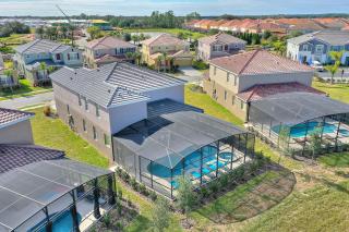 Sunset Shores Villa At Solterra Resort Luxurious 7Br Lake View Home With Private Pool And Spa - Davenport - 3