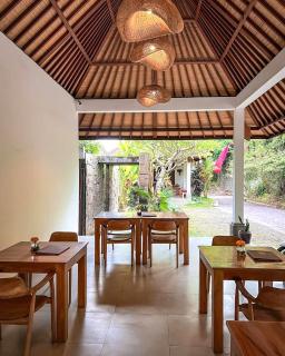 de Metra Villa Ubud by Pramana Villas - Ubud - 4