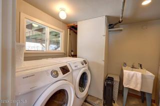 3 Bedroom Pet Friendly Cottage - 5 blocks to beach - Seaside - 4