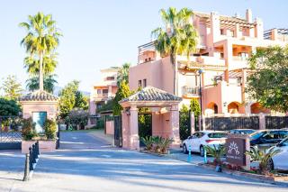 Stunning 3BR in Hacienda Del Sol Beach & Pool - Estepona - 6
