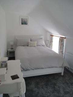 Weavers Cottage - - 1