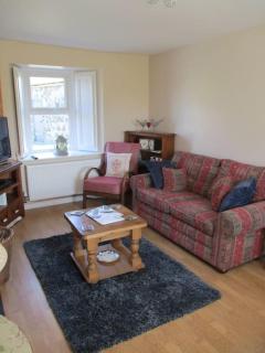Weavers Cottage - - 8