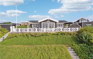 3 Bedroom Stunning Home In Hejls - 0