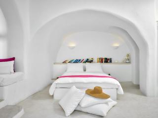 Finikia Memories Hotel - Oia - 9