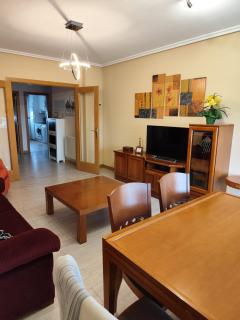 apartamento de tres dormitorios con garaje y todos los servicios cerca - Burgos - 7