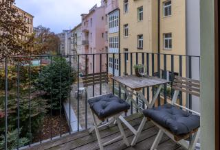 Peaceful & Cozy Living in Vyšehrad with a Balcony - Prague - 9