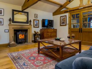 Duke of Portland Boathouse on the shore of Lake Ullswater ideal for a romantic break - Pooley Bridge - 9