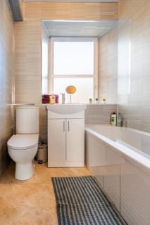 2 Bed Flat - Town Centre - Paisley - 5