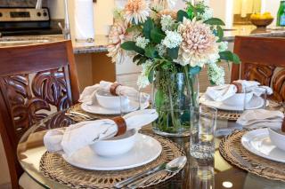 KBM Resorts FREE CAR The Whaler WH1-615 Free Rental Car Included with this Stunning Beachfront Studio - Kaanapali - 1