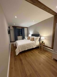 Cuckoo Penn Hideaway - Luxury Cotswold Retreat - - 3