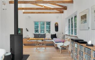 Awesome Home In Vejby With Kitchen - Vejby - 9