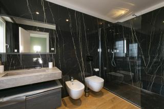 Luxe Vatican Penthouse - 7