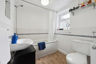 Lillian Rd | Anfield Cozy House - by Vichy - Liverpool - 3