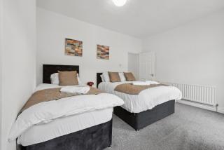 Lillian Rd | Anfield Cozy House - by Vichy - Liverpool - 3