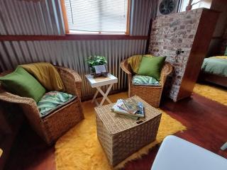 Owl's Den 2 - Oudtshoorn - 9