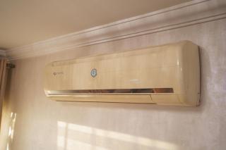 Cozy apartment with stunning view near TGV station - 2