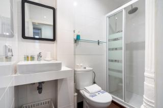2 bedrooms 2 bathrooms furnished - Malasaña - Bright Stylish - MintyStay - Madrid - 2