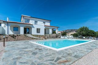 Villa Infinity with Pool by Wonderful Italy - Olbia - 2