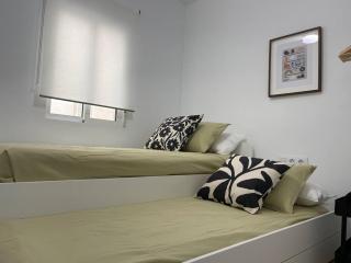Jordi home 15 minutes to center by train - Sant Adria de Besos - 4