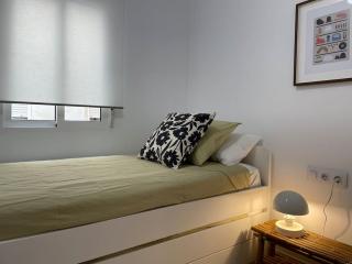 Jordi home 15 minutes to center by train - Sant Adria de Besos - 1
