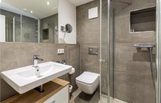 Penthouse Garden - 6