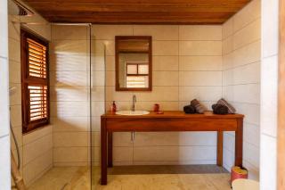 Farm & Organic Ecolodges Domaine de Puyferrat - Le Marin - 5