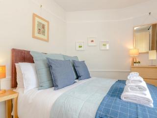 Number 1 Admiralty Cottages - Alverstoke - 1
